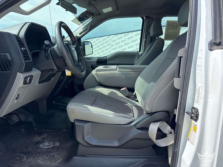 2018-ford-f150-image-13