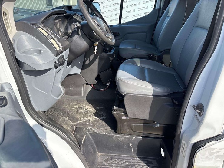 2018-ford-transit-image-11