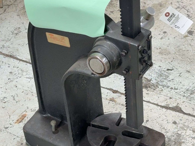 dayton-industrial-model:-3z949-3-ton-arbor-press-image-1