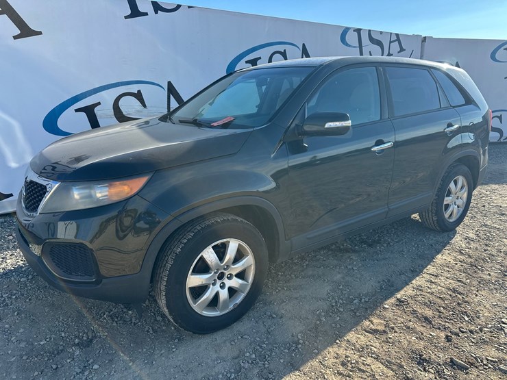 2011-kia-sorento-image-1