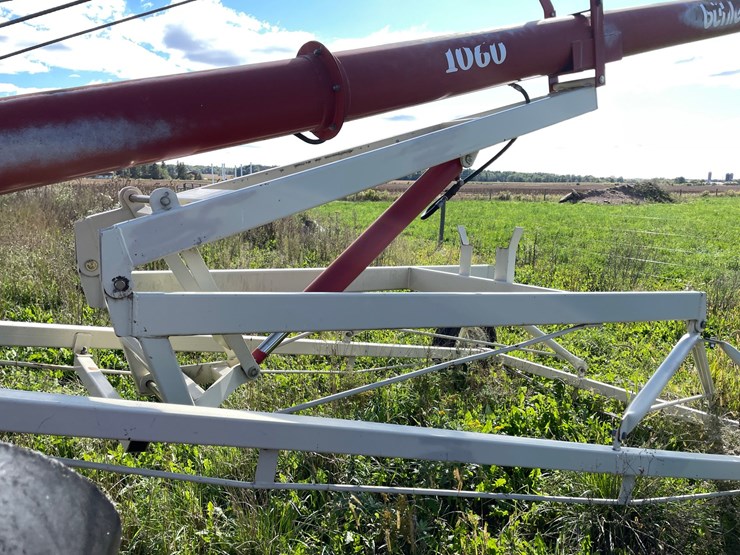 buhler-farm-king-1060-image-17