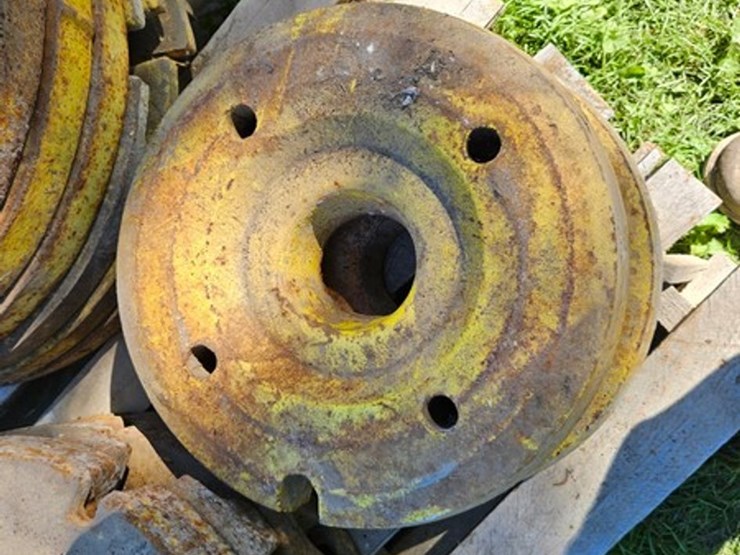 #8746-•-john-deere-combine-weights-image-4