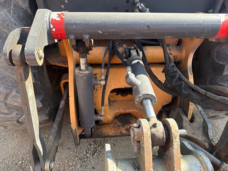 #2483-•-2009-case-570mxt-series-3-skip-loader-image-23
