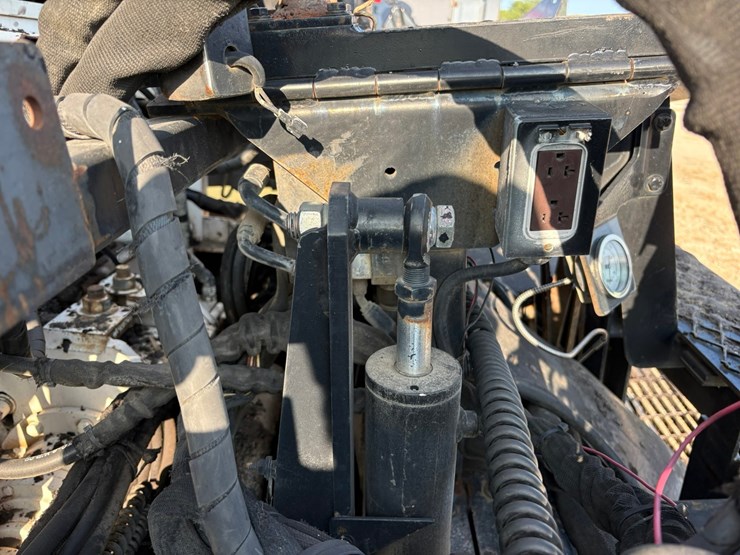 2005-roadtec-rp155-image-44