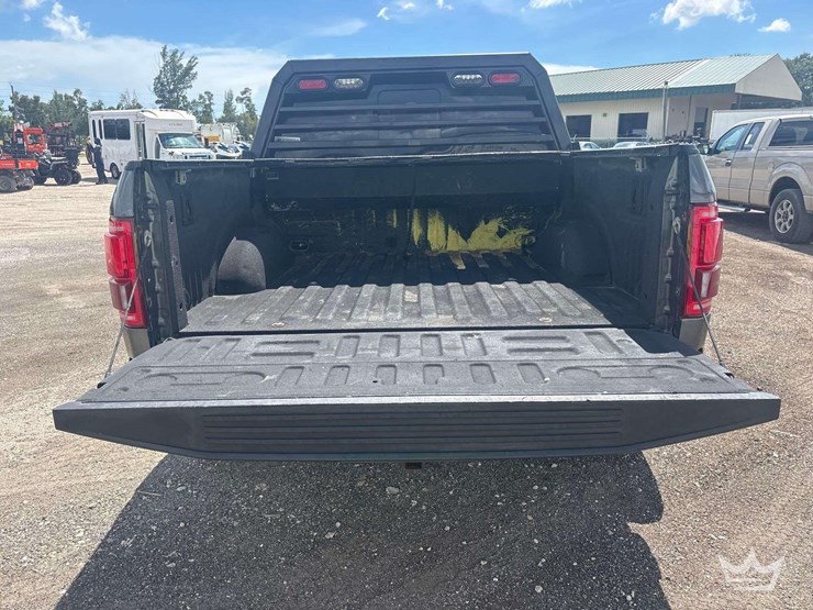 2016-ford-f150-image-27
