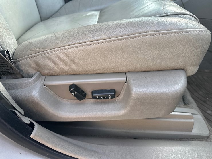 2004-volvo-xc90-image-35