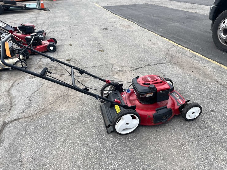 #4006-•-toro-recycler-22"-high-wheel-lawn-mower-(03)-image-4