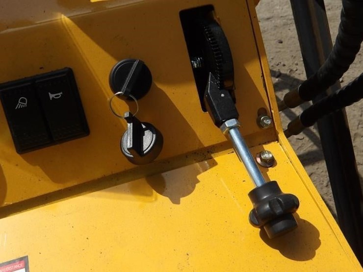 2026-zjz-zjz-380-skid-steer-loader-image-14