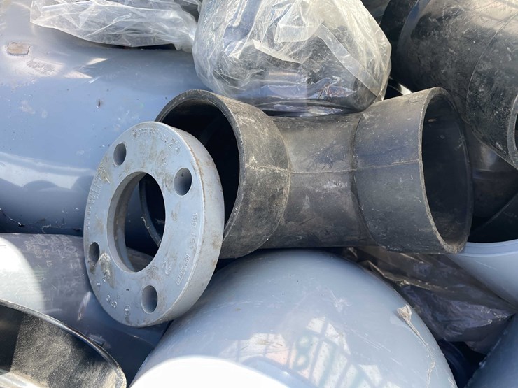 #4020-•-ibc-of-plastic-pipe-fittings-(09)-image-14