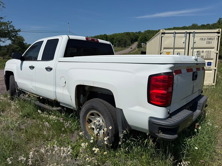 2014-chevrolet-1500-image-3