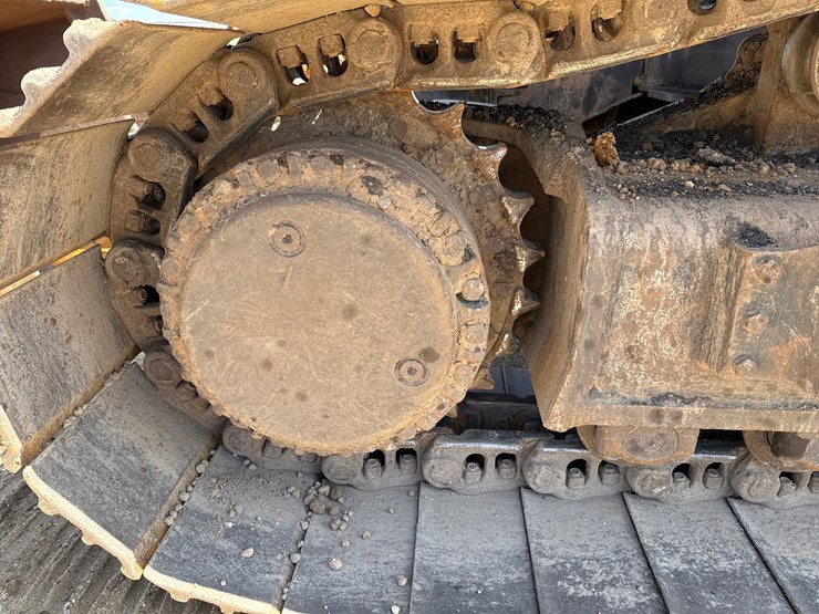2012-caterpillar-c13-image-96