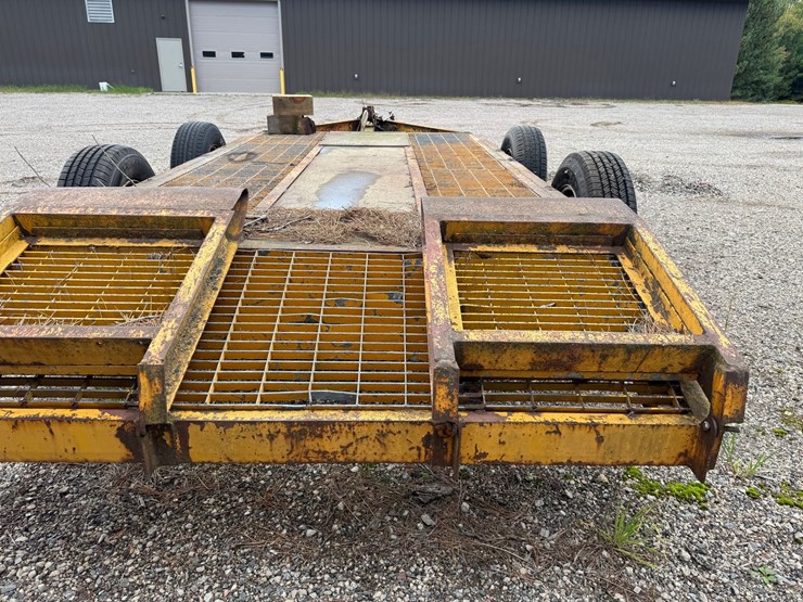 #3288-•-equipment-trailer-image-4