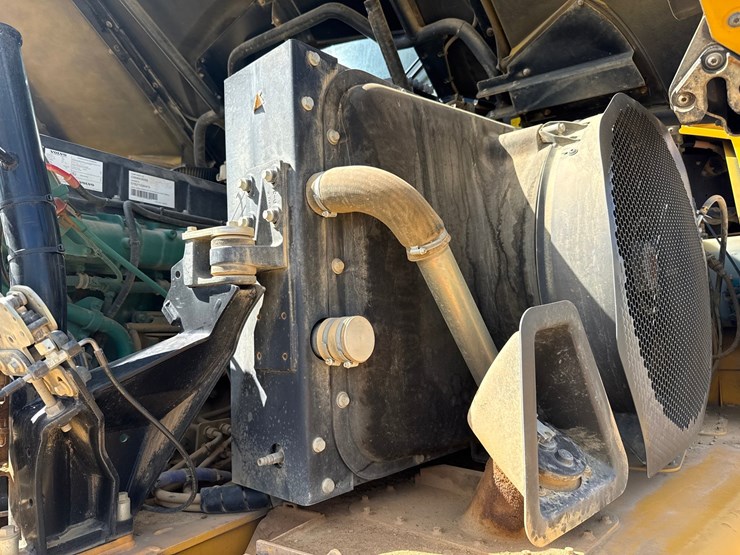 2020-volvo-a45g-image-21