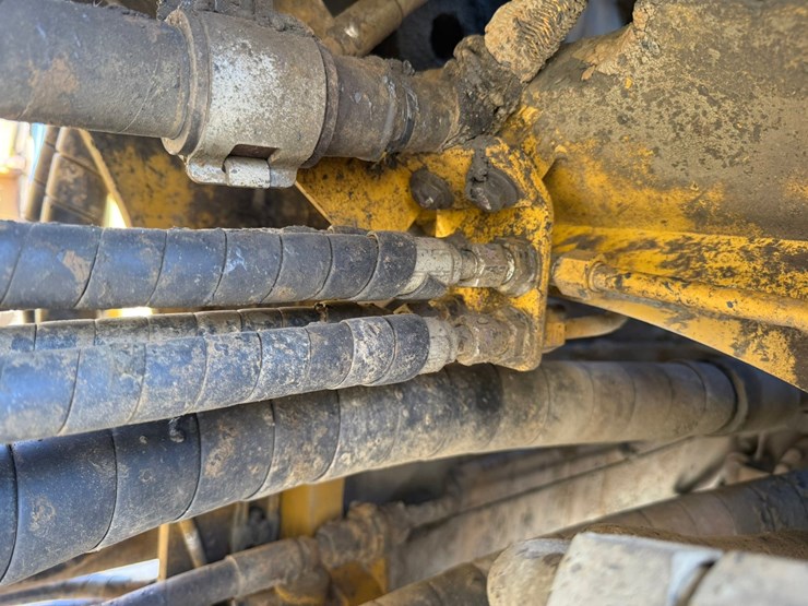 2017-caterpillar-988k-image-96