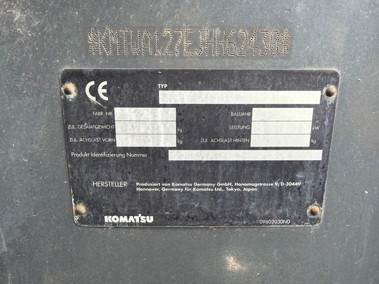 2018-komatsu-wa80m-7-image-7