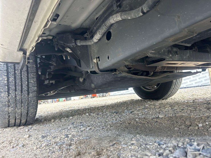 2017-ford-f150-image-21