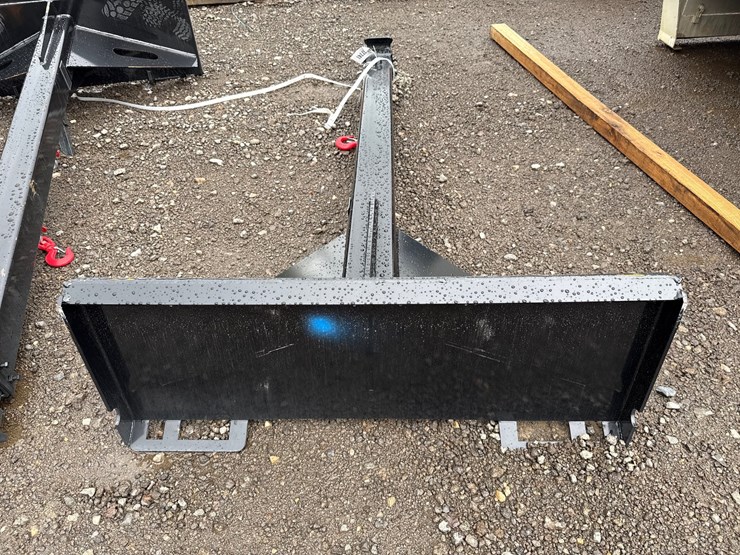 #6073-•-skid-steer-telescoping-boompole-image-3
