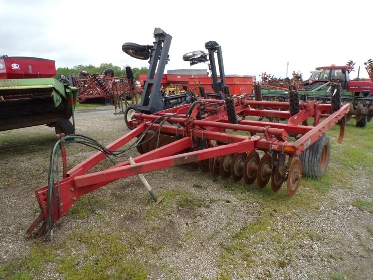 case-ih-6500-image-1