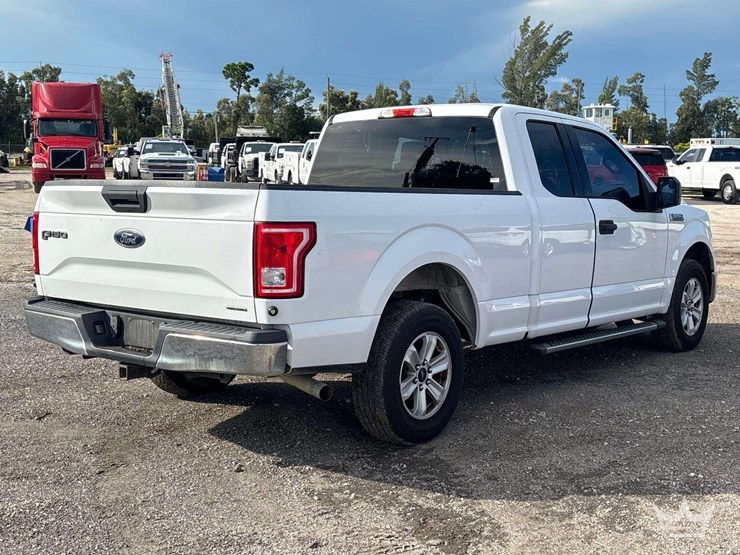 2015-ford-f150-image-3