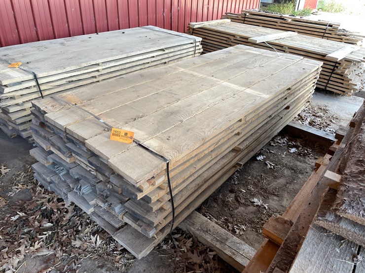 #1653-•-bundle-of-white-oak-boards-image-1