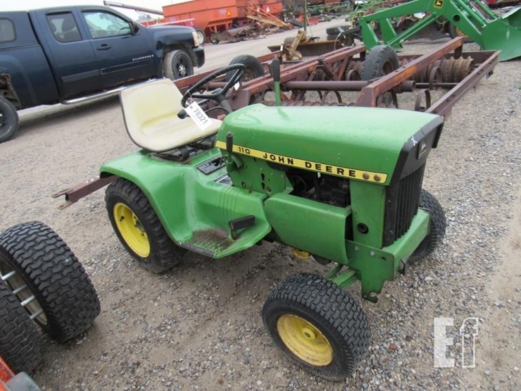 john-deere-110-image-8