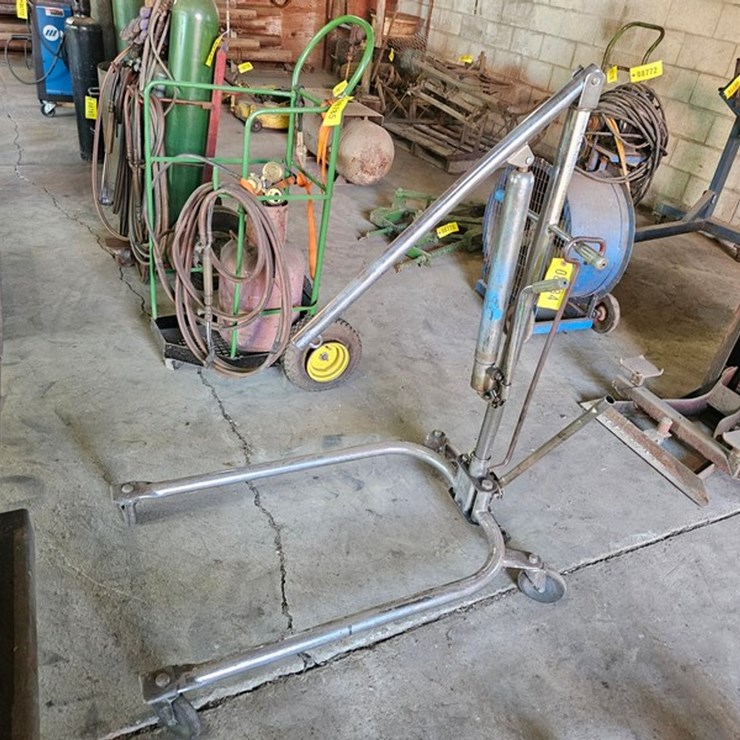 #8784 • Hoyer Lifty Shop Lift