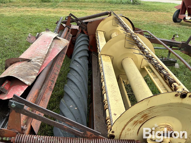 new-holland-461-image-18