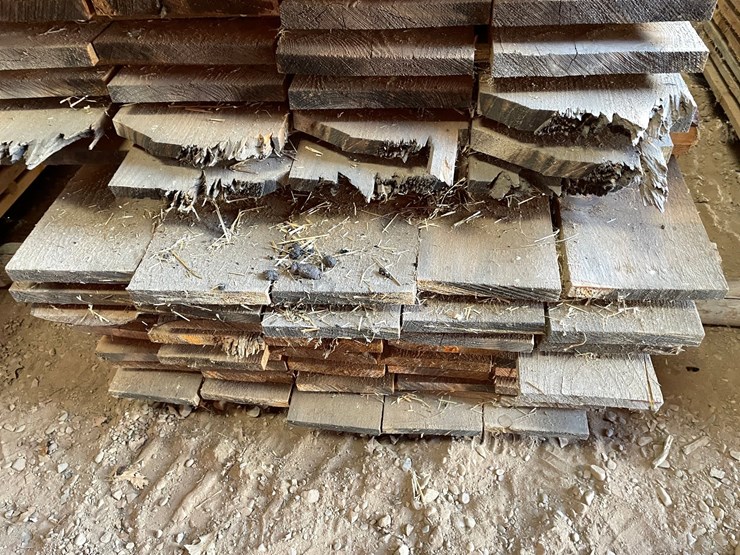 #1675-•-bundle-of-pine-boards-image-4
