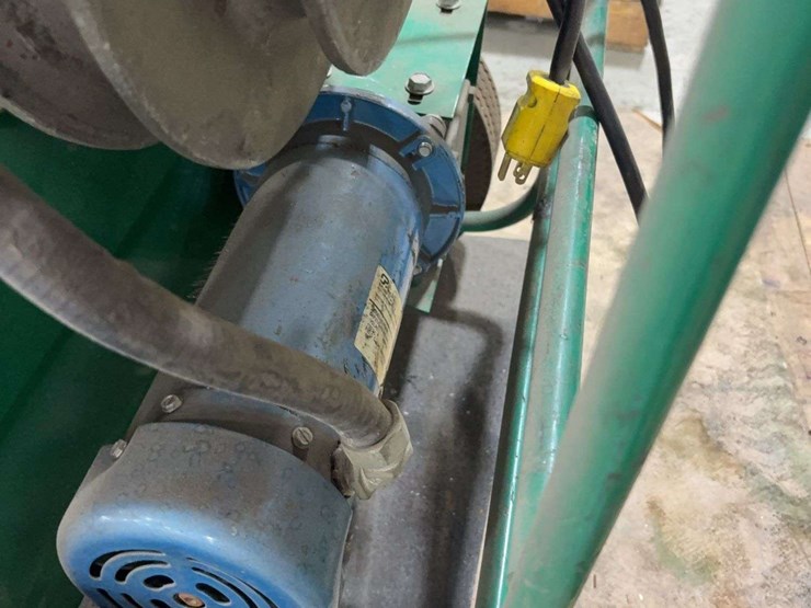 greenline-555-electric-conduit-bender,-portable-motorized,-with-set-of-benders,-1/2'',-3/4'',-1'',-1-1/4''-and-2''-image-9