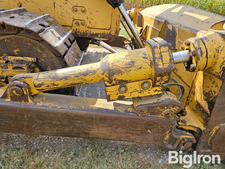 1968-caterpillar-d8h-image-16