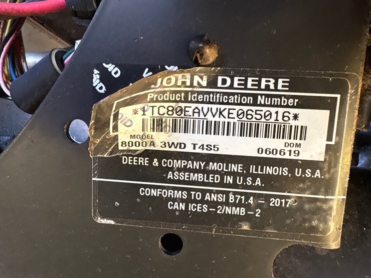 john-deere-8000a-image-10