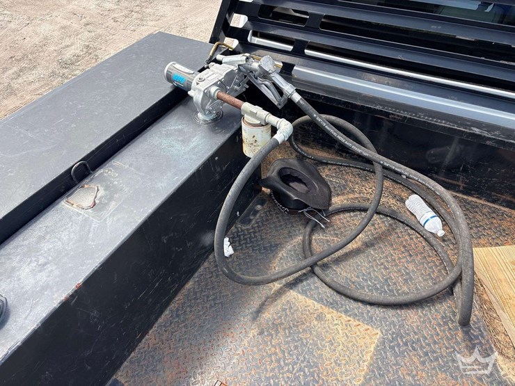 2018-utility-flatbed-image-22