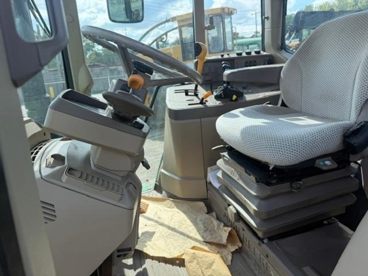 2018-john-deere-6130m-image-5