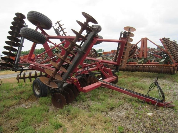 case-ih-496-image-1