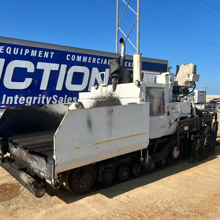 2005 ROADTEC RP155