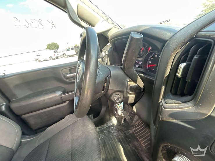2022-gmc-sierra-2500-image-16