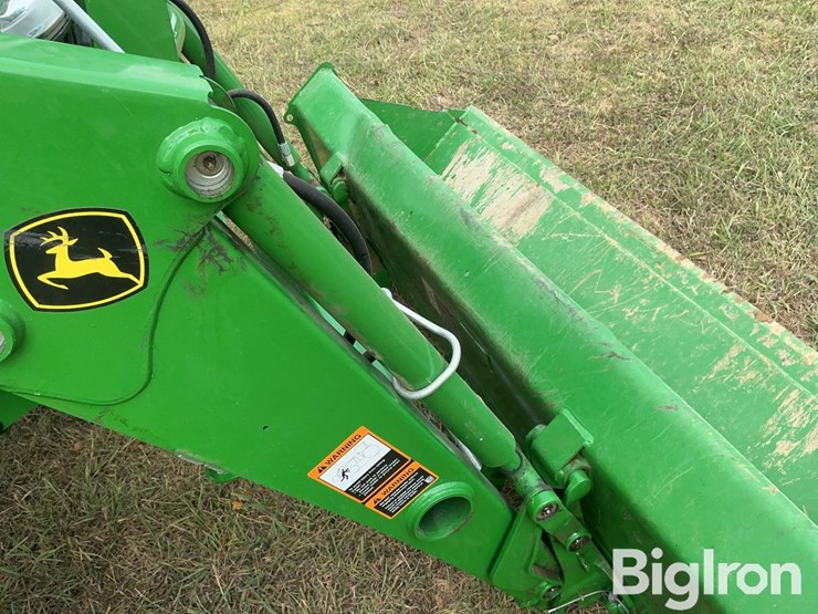 2022-john-deere-4044r-image-14
