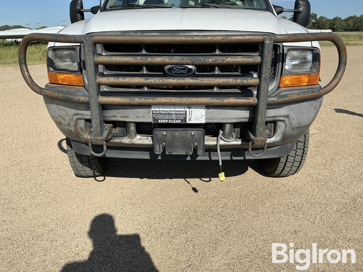 2001-ford-f550-image-11