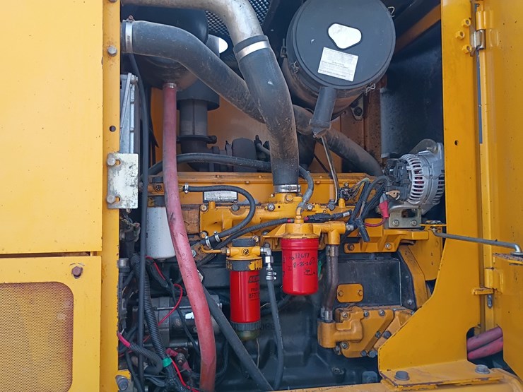 2008-deere-670d-image-66