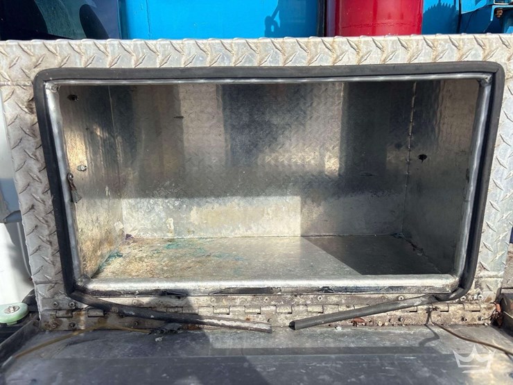 2015-ram-5500-septic-wet-vacuum-truck-image-21