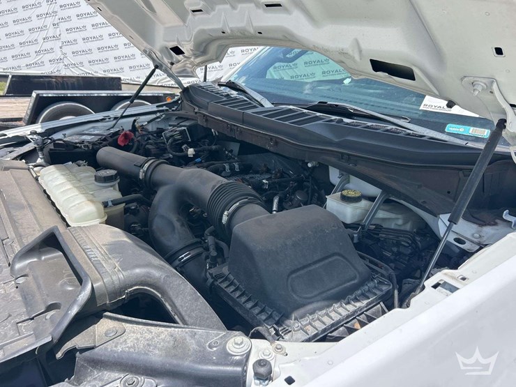 2022-ford-f150-image-8