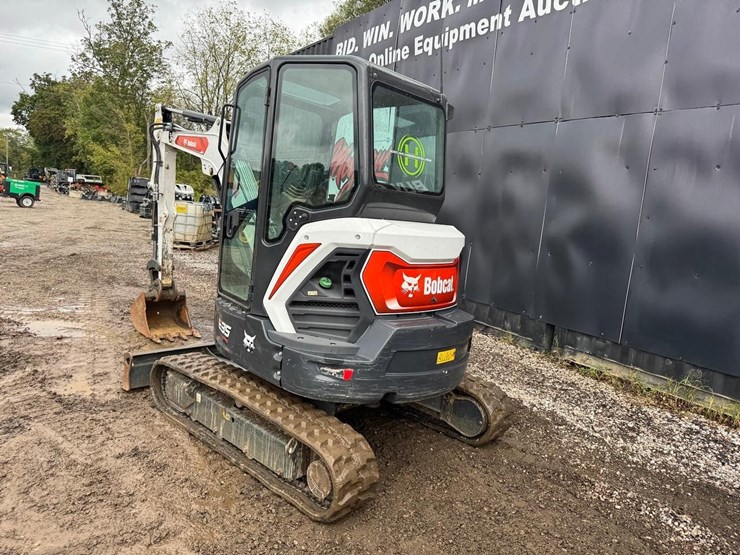 2023-bobcat-e35i-image-4