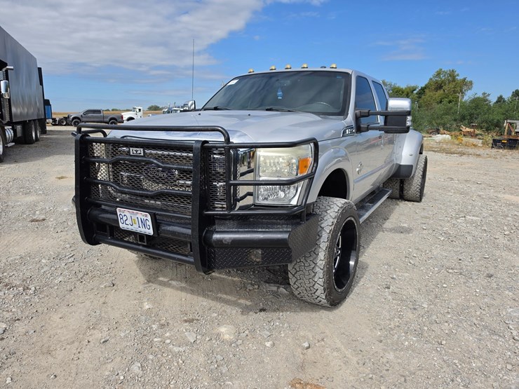 2015-ford-f350-image-1