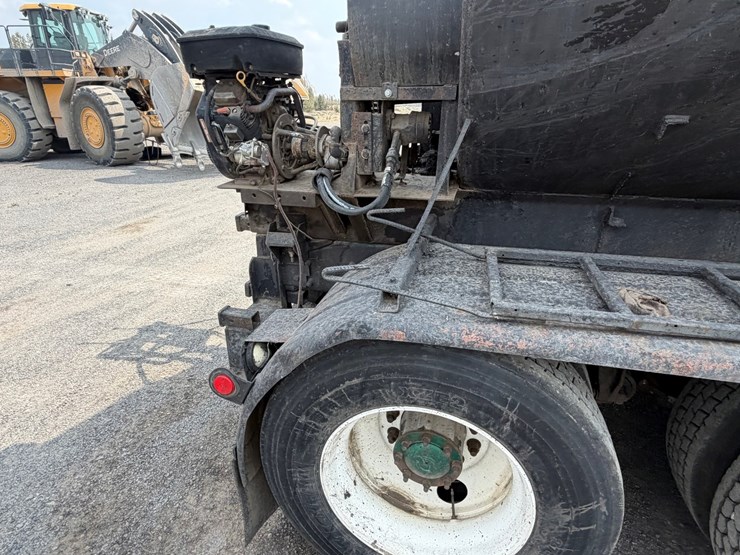 1996-cummins-m11-image-41