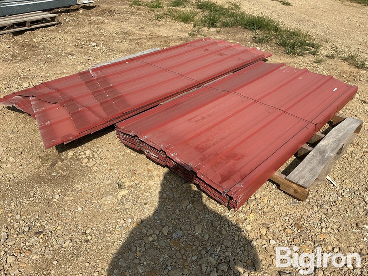 ribbed-metal-sheeting-image-3