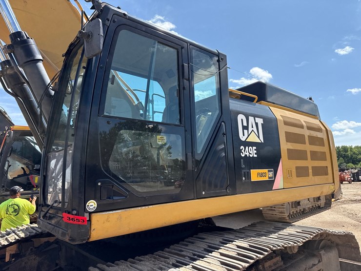 2012-caterpillar-c13-image-71