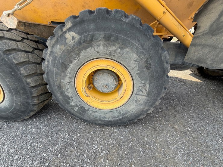 2016-komatsu-hm400-5-image-129