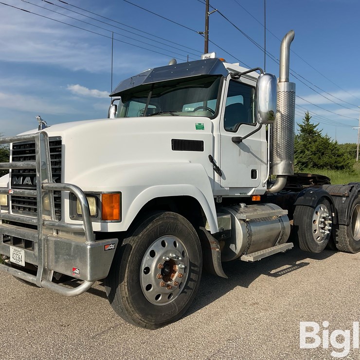 2007 MACK CHN613