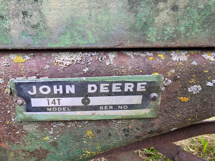john-deere-14t-image-52