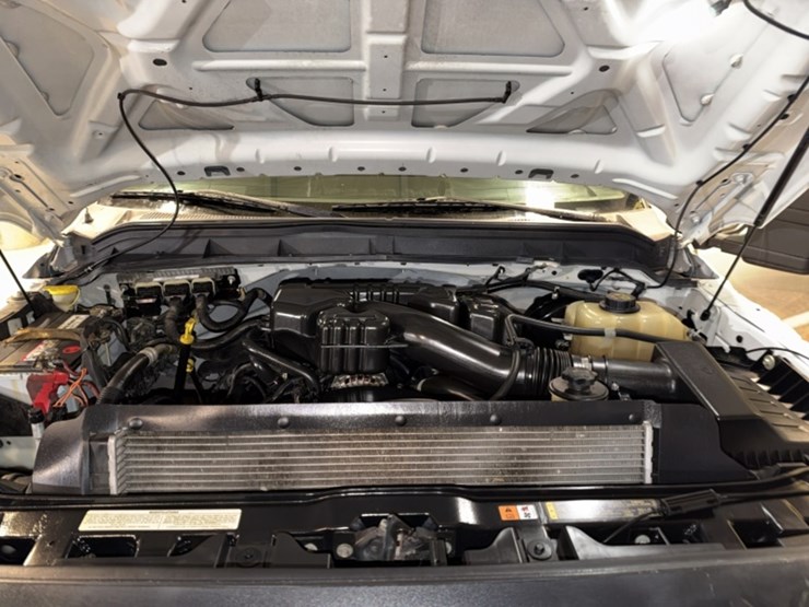 2016-ford-f250-image-13